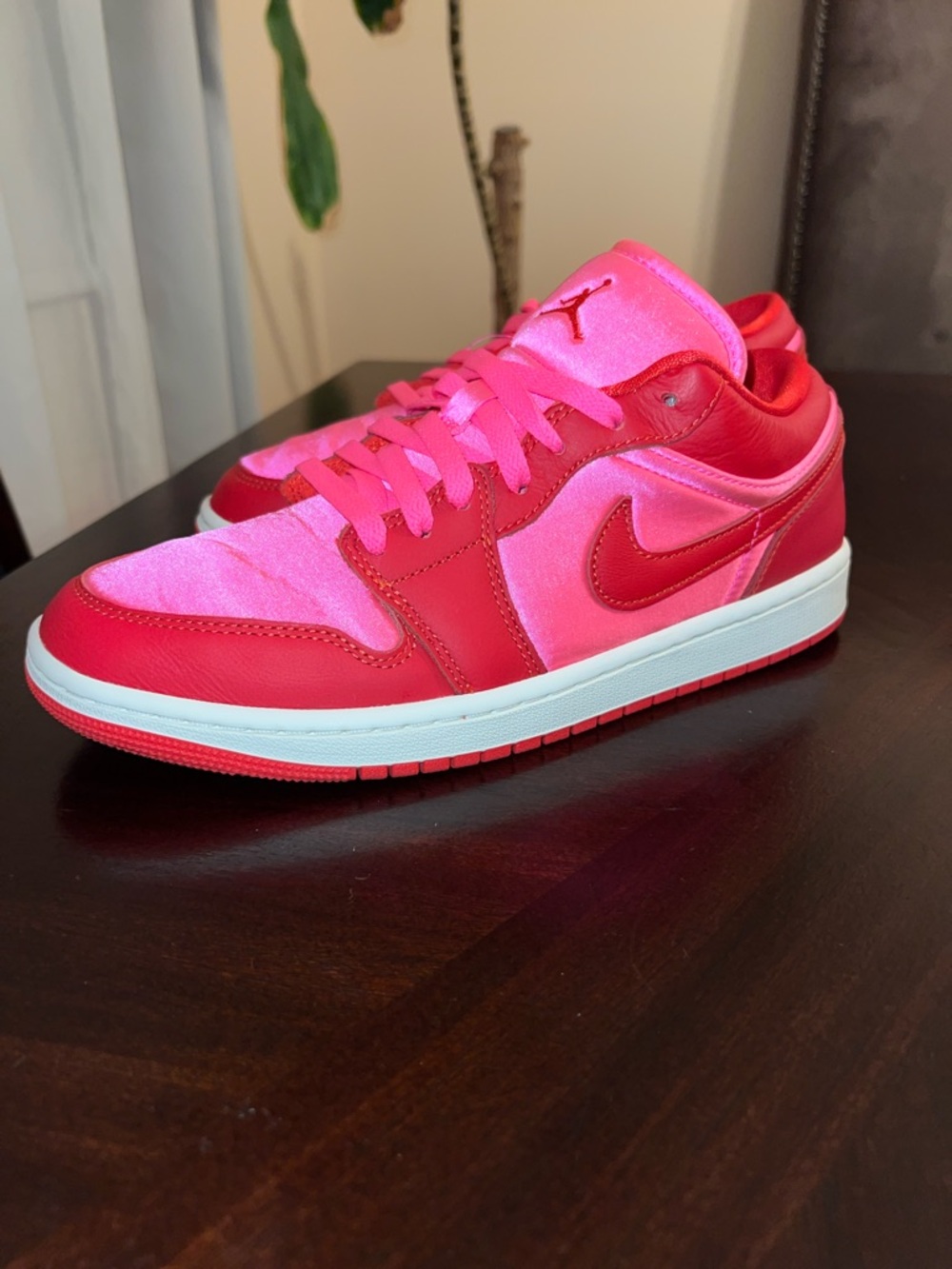 Jordan 1 Low SE